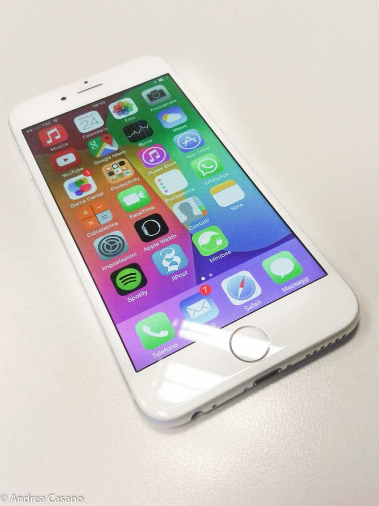 recensione iphone 6 - acceso