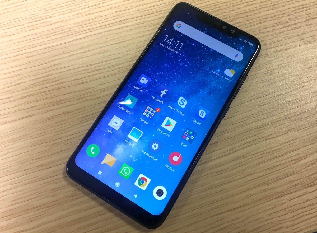 Xiaomi Redmi Note 6 display acceso